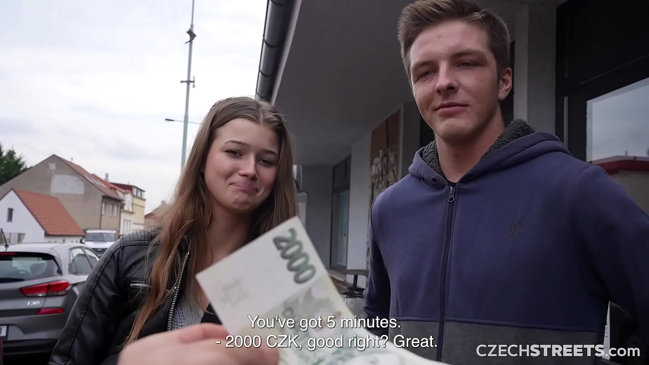 Czechstreets Il a laissé sa petite amie le tromper